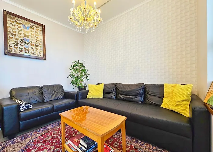 Rumbach Terrace Apartment