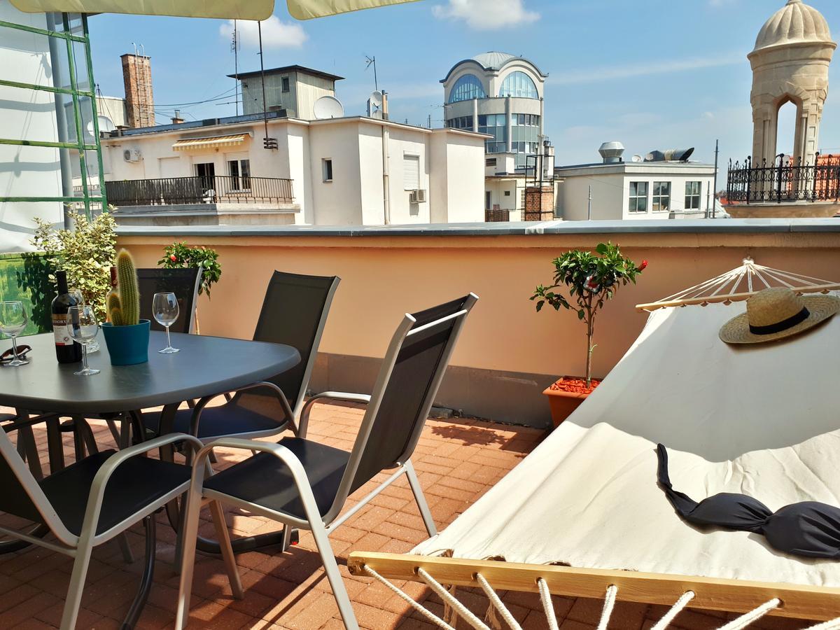 Rumbach Terrace דירה
